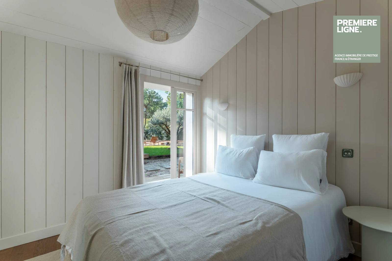 Piraillan – villa d'exception avec piscine et dépendance — photo 15