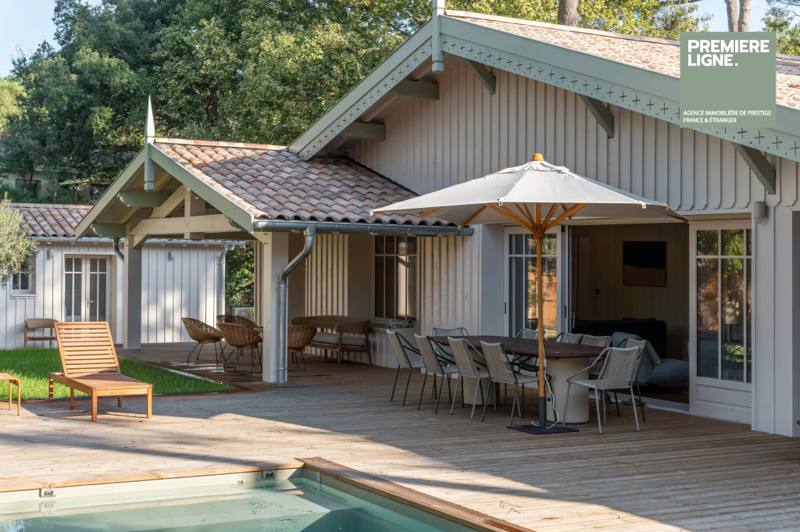 Piraillan – villa d'exception avec piscine et dépendance